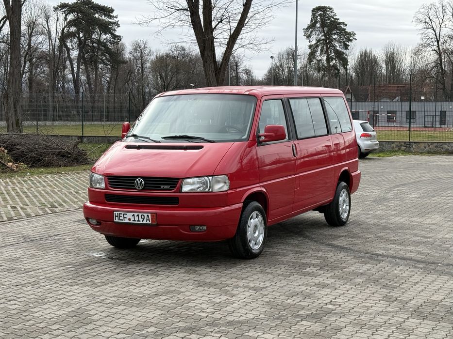 volksagen multivan Diesel 2.5 102cp