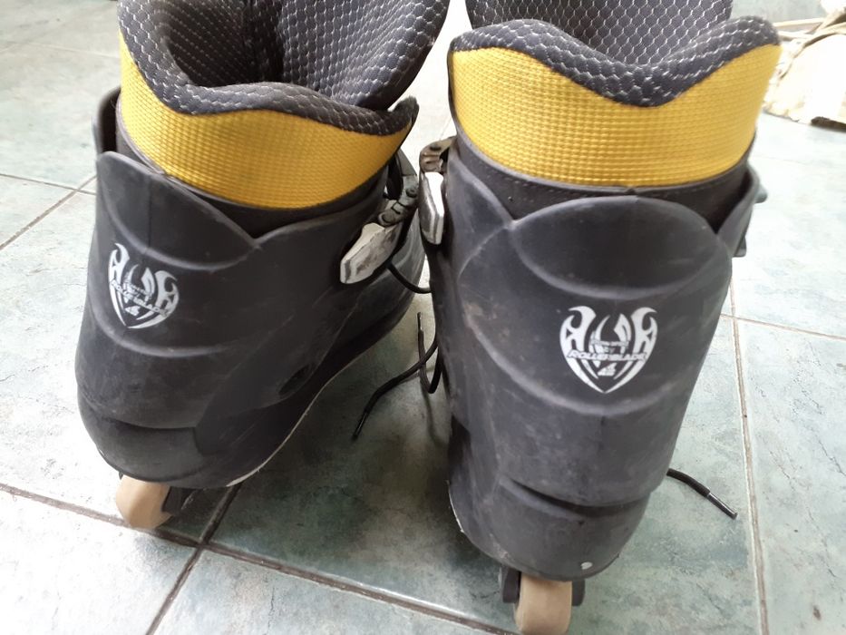 Vand role Rollerblades Bladerunner pentru trick-uri