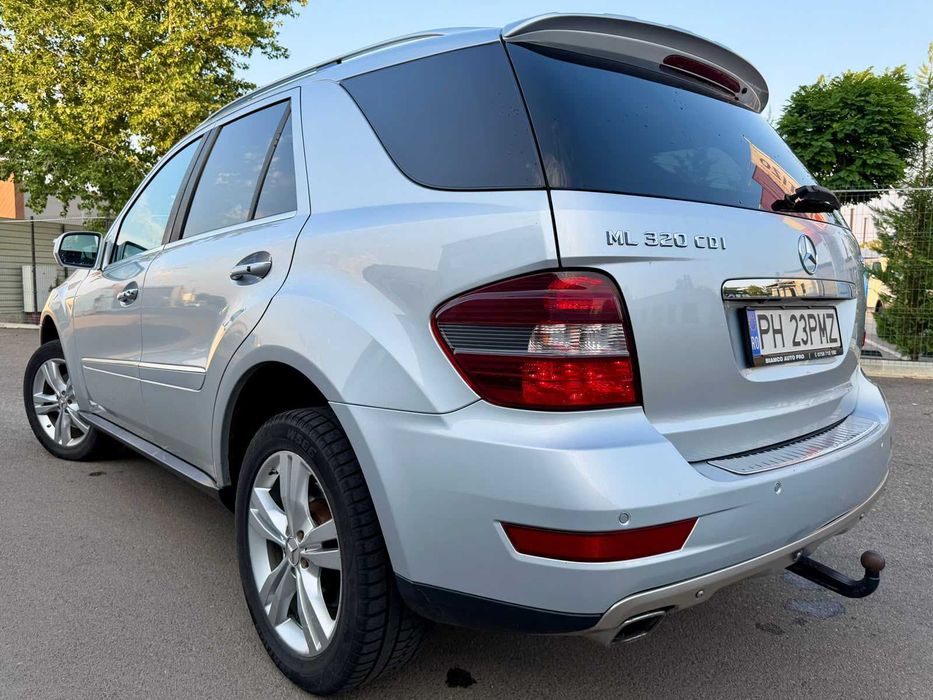 Mercedes ML320 4Matic 2009 Navi Piele Xenon Leduri 3.0 V6 Euro 5
