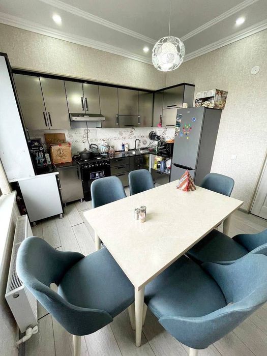 Shayxontohurda 2 xonali kvartira beriladi