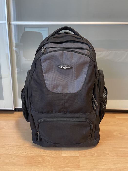 Rucsac pentru laptop Samsonite cu roți, negru
