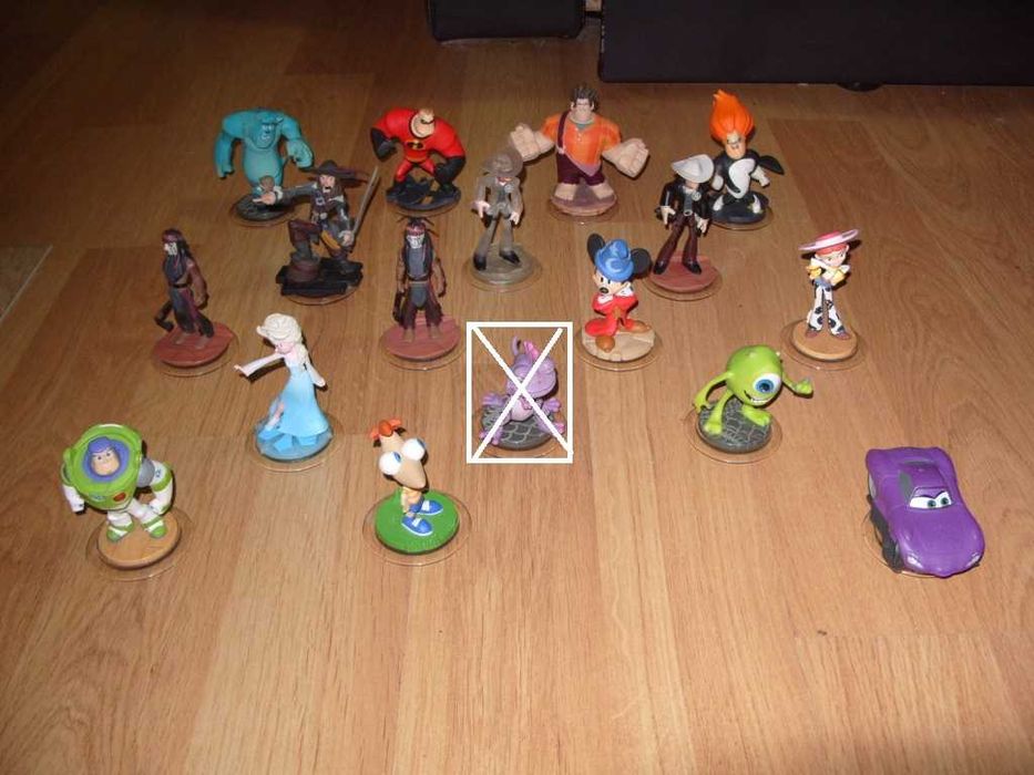Фигурки и кристали за игра Disney Infinity  за PS , Xbox и Wii - 10лв