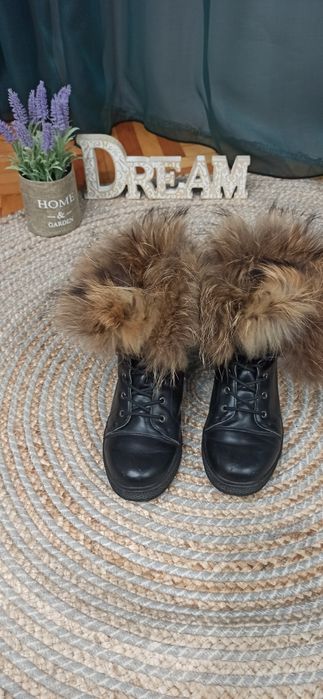Боти / кецове, естествена кожа и пух, размер 38
