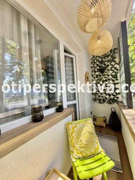 Продава се Тристаен апартамент в Пловдив, Кършияка - 65 кв.м за 2539 €/кв.м - Снимка #12