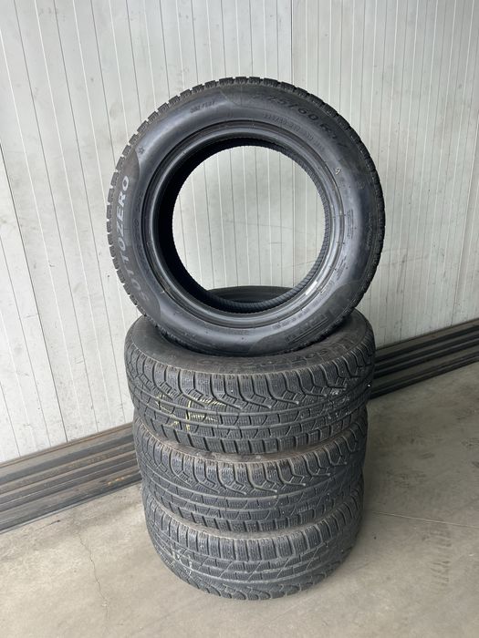 Anvelope 225 60 R17 Pirelli Sottozero