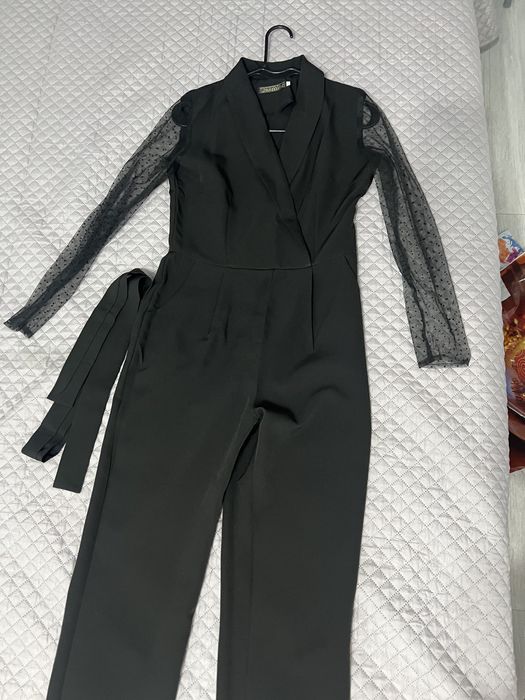 Продам комбинезон женский