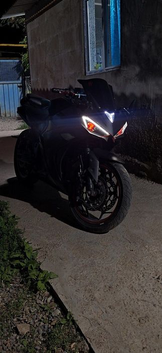 Yamaha R3 электро