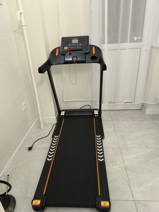 Беговая дорожка новая