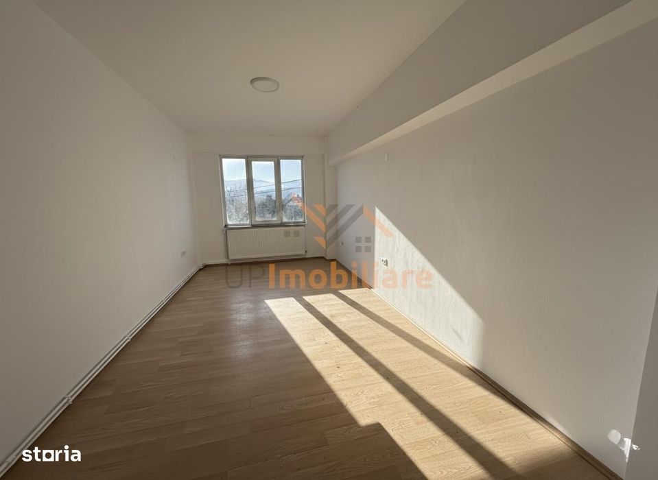 Garsoniera De Inchiriat | Beius