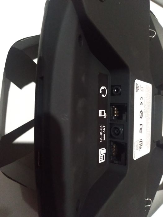 Konftel. Для видеокоференция ip telefon  передназначень видио конф.