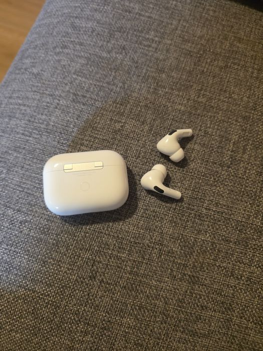 Apple airpods pro