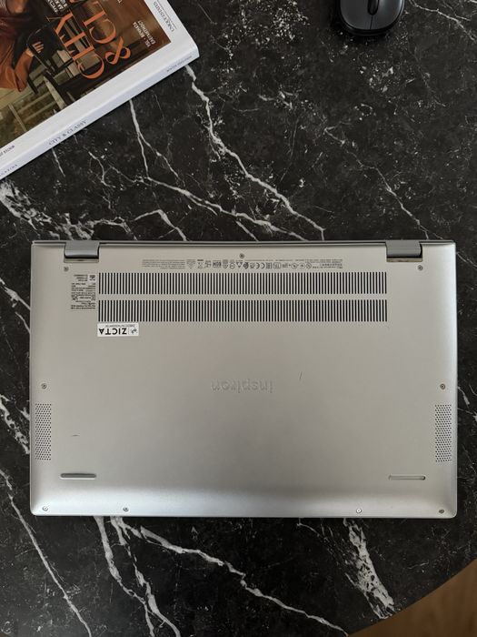 Лаптоп Dell inspiron