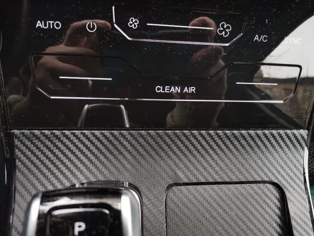 Консоль наклейка карбонвая оригинал Chery Tiggo 7 pro Chery Tiggo 8