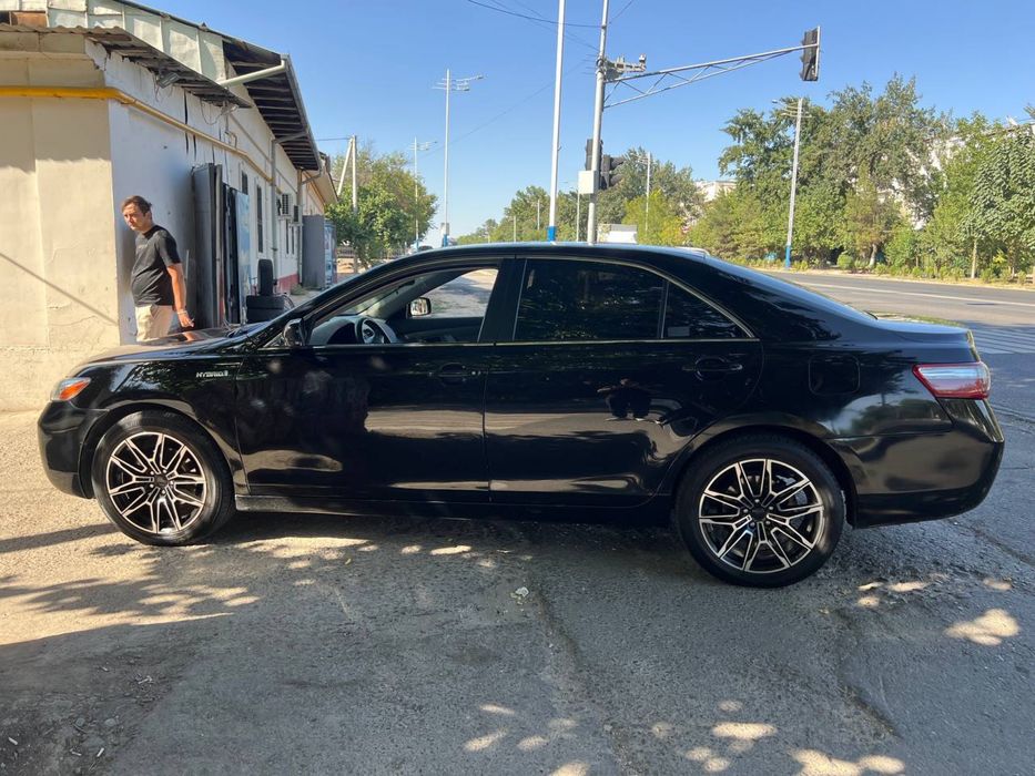 Продается Toyota camry 40 hybrid