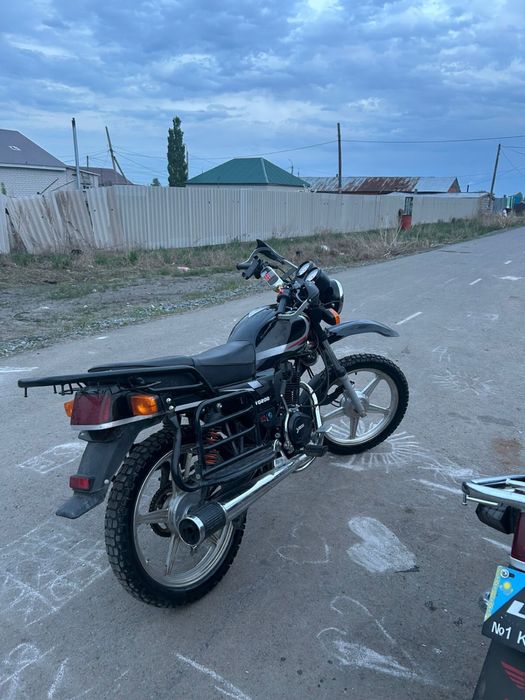 Продам мотоцикл Yaqi 200