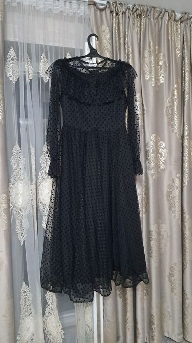 Продам нарядное платье