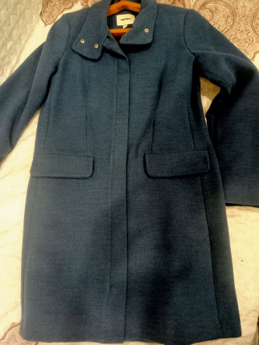 Продам недорого женское пальто