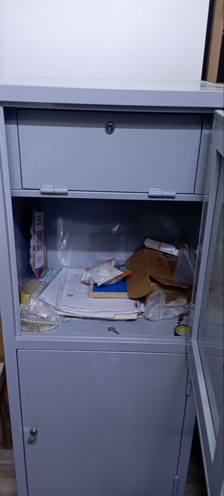 Металлический сейф