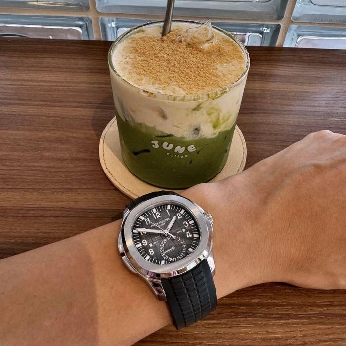 ceas patek philippe aquanaut travel time ( ETA )