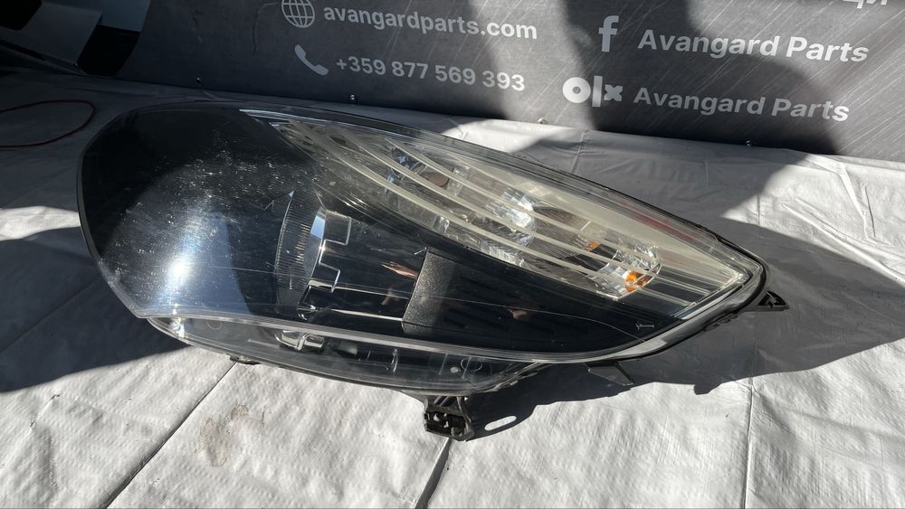 Ляв и десен фар Renault Scenic 3 2009-