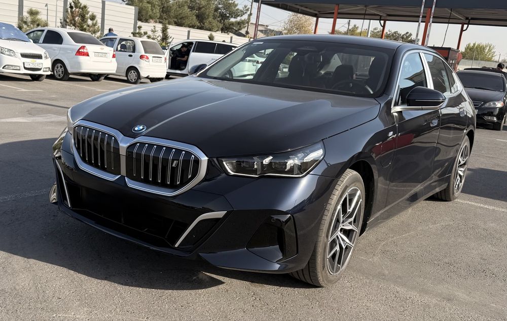 Bmw i5 edrive 40L