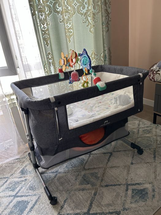 Манеж-кровать, приставная