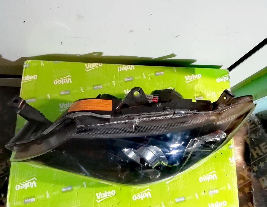 Фар Фарове за Субару Импреза/Subaru Impreza 3-rd Gen Hatchback XENON.