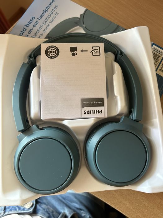 Безжични слушалки Philips