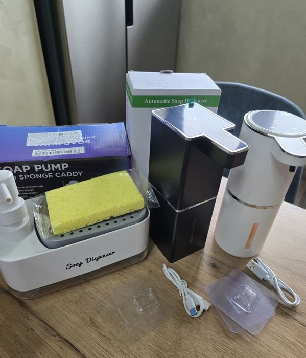 Пълнител дозатор автоматичен за течен сапун