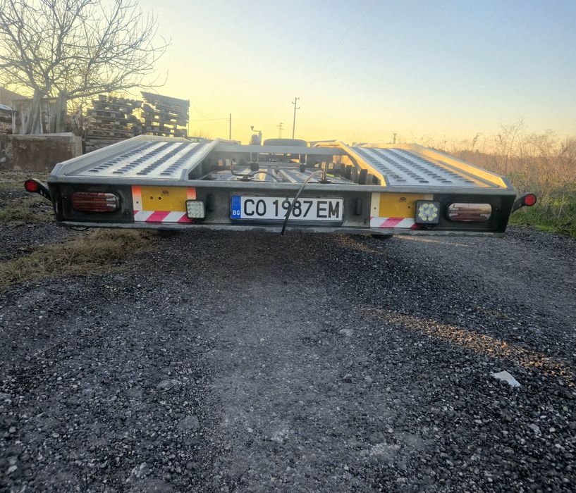 Платформа Ремърке 2700