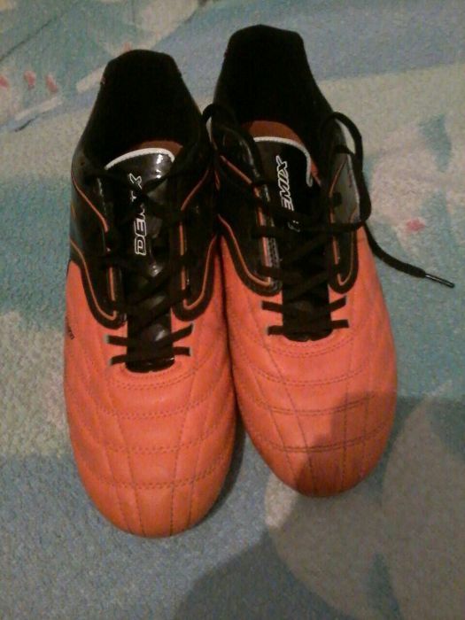 Кроссовки спорт 42 размер