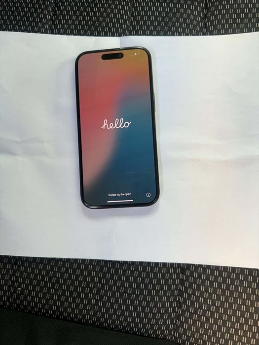 iPhone 15 128  много запазен
