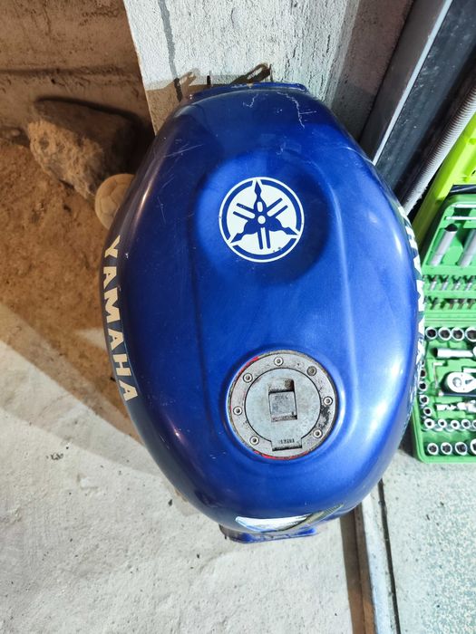 Yamaha YZF 750 части