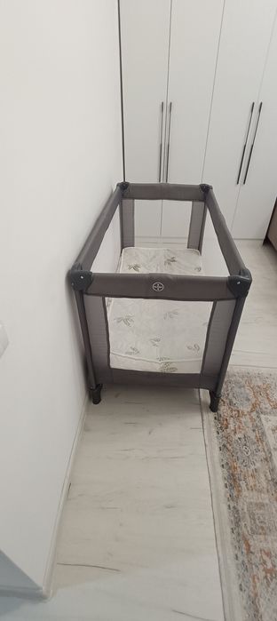 Манеж-кроватка детская 10000