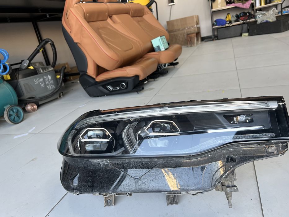 BMW X7 orginal fara.