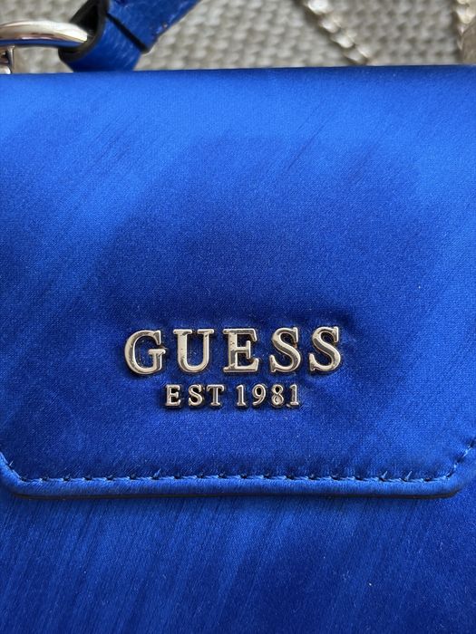 Оригинална чанта Guess