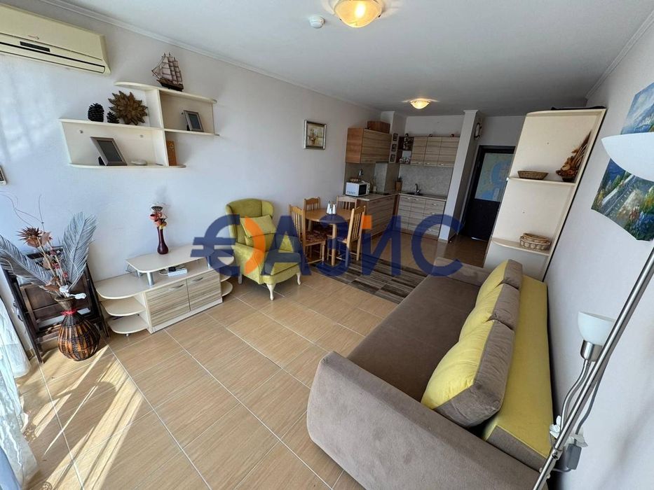 Продава се Двустаен апартамент в с. Равда, Област Бургас - 70 кв.м за 1128 €/кв.м - Снимка #1