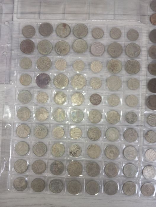 Продам монеты, разные