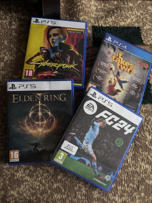 Playstation 5 с двумя джостиками