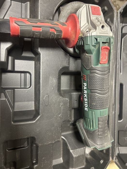 Акумулаторен ъглошлайф parkside