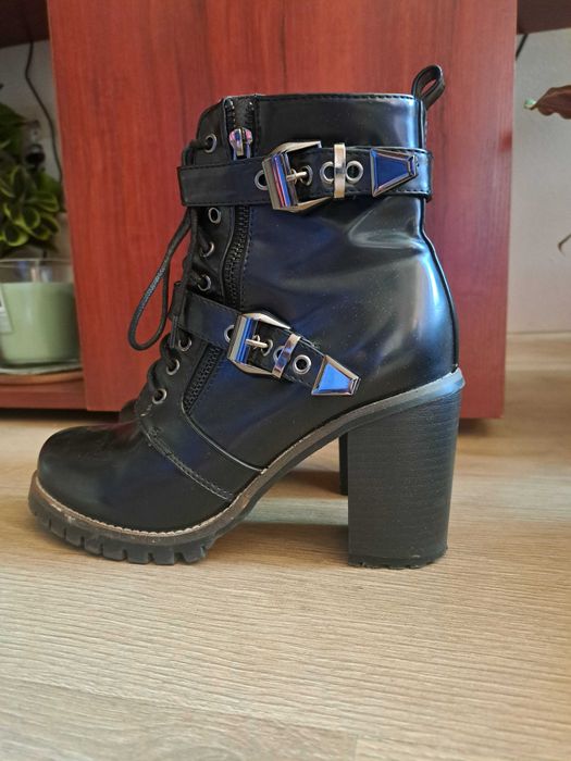 Дамски боти Alexander Krist