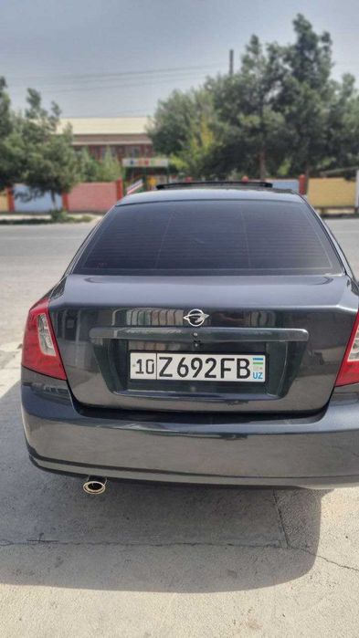 Gentra Lasetti 2010 yil 3 pozitsiya  avtomat