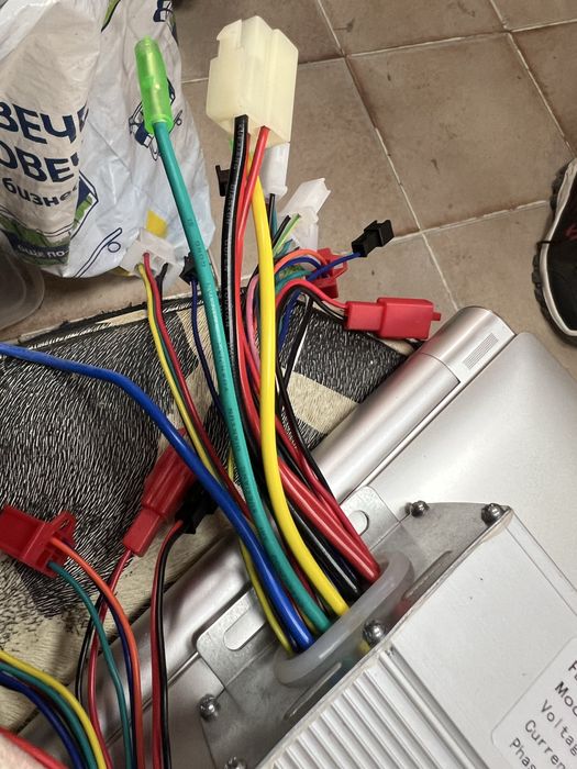 Контеолери 60v 40a