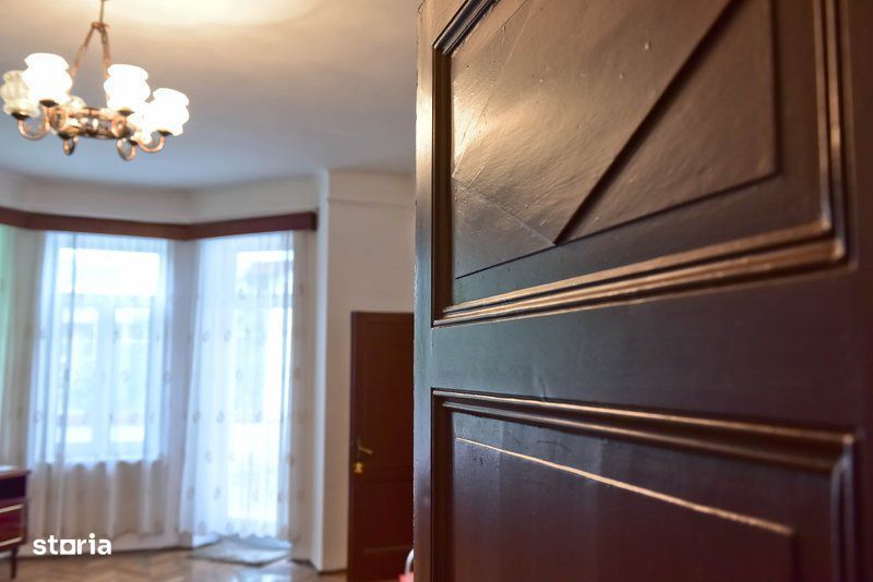 Cotroceni, apartament in vila!