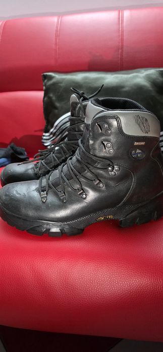 „Merrell Ridge II Polartec Black/Grey bărbați măr. 44 (US 10) – hiking