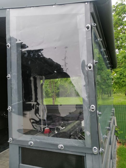 Pereți transparenți, folie, prelata închidere terase