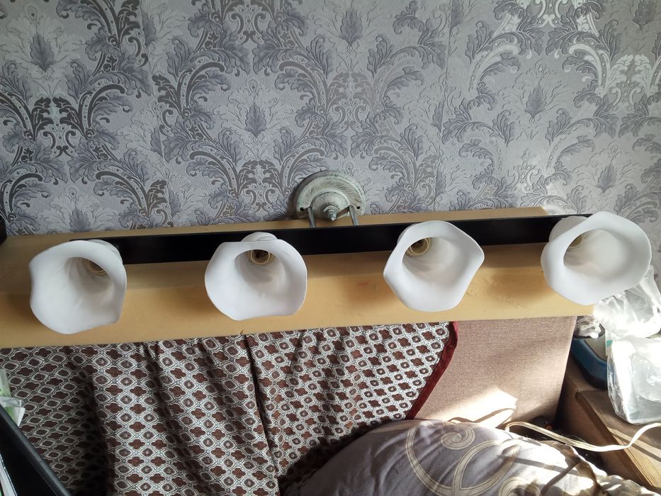 продам люстру буду