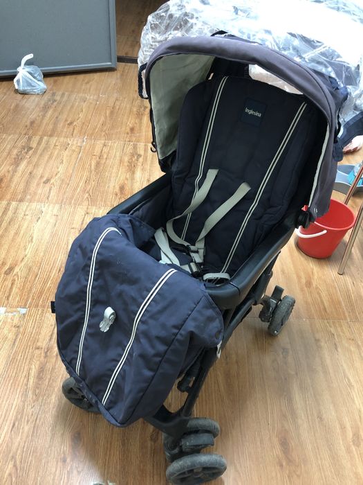 Продам коляску импортная Inglesina