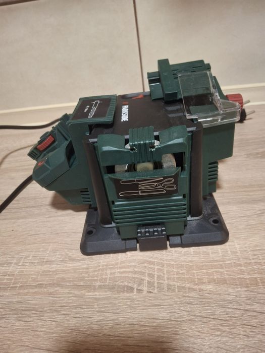 Ascutitor electric multifunctional Parkside