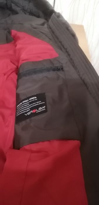 Продам женский пуховик